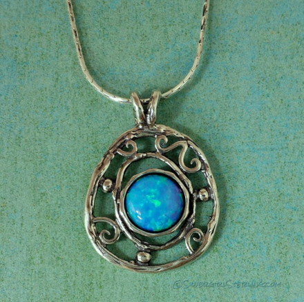 Blue Eyed Girl Necklace